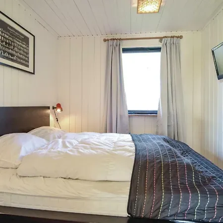Dom wakacyjny Three-bedroom Holiday In Blåvand